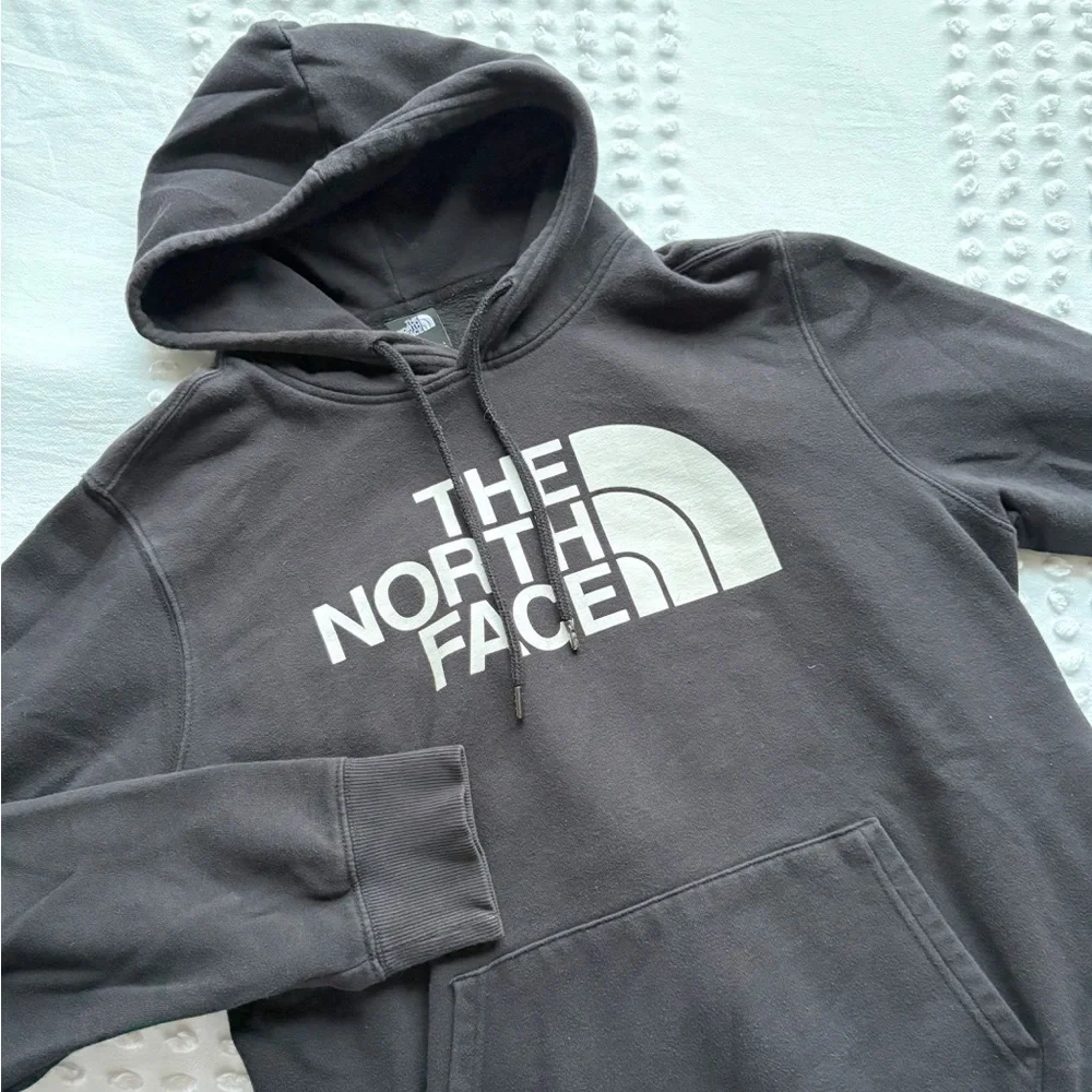 The North Face Black Hoodie • Size Large - Picture 1 of 6